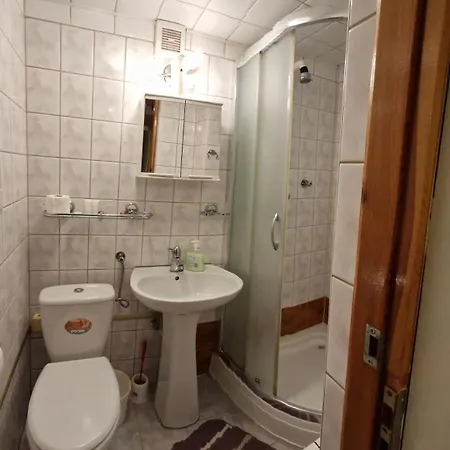 Pod Lasem U Ewki 3*